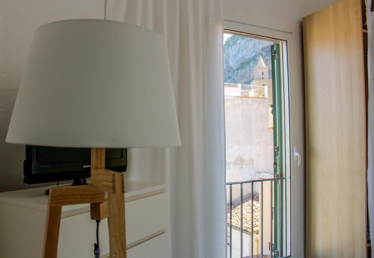 Azzurro B&B Чефалу Экстерьер фото