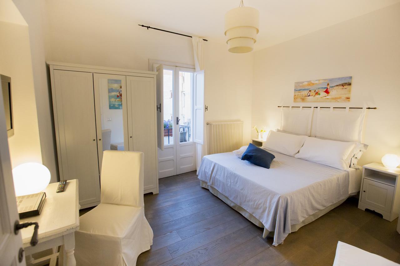 Azzurro B&B Чефалу Экстерьер фото