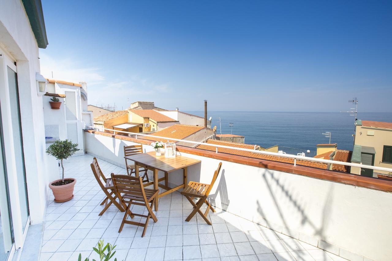 Azzurro B&B Чефалу Экстерьер фото