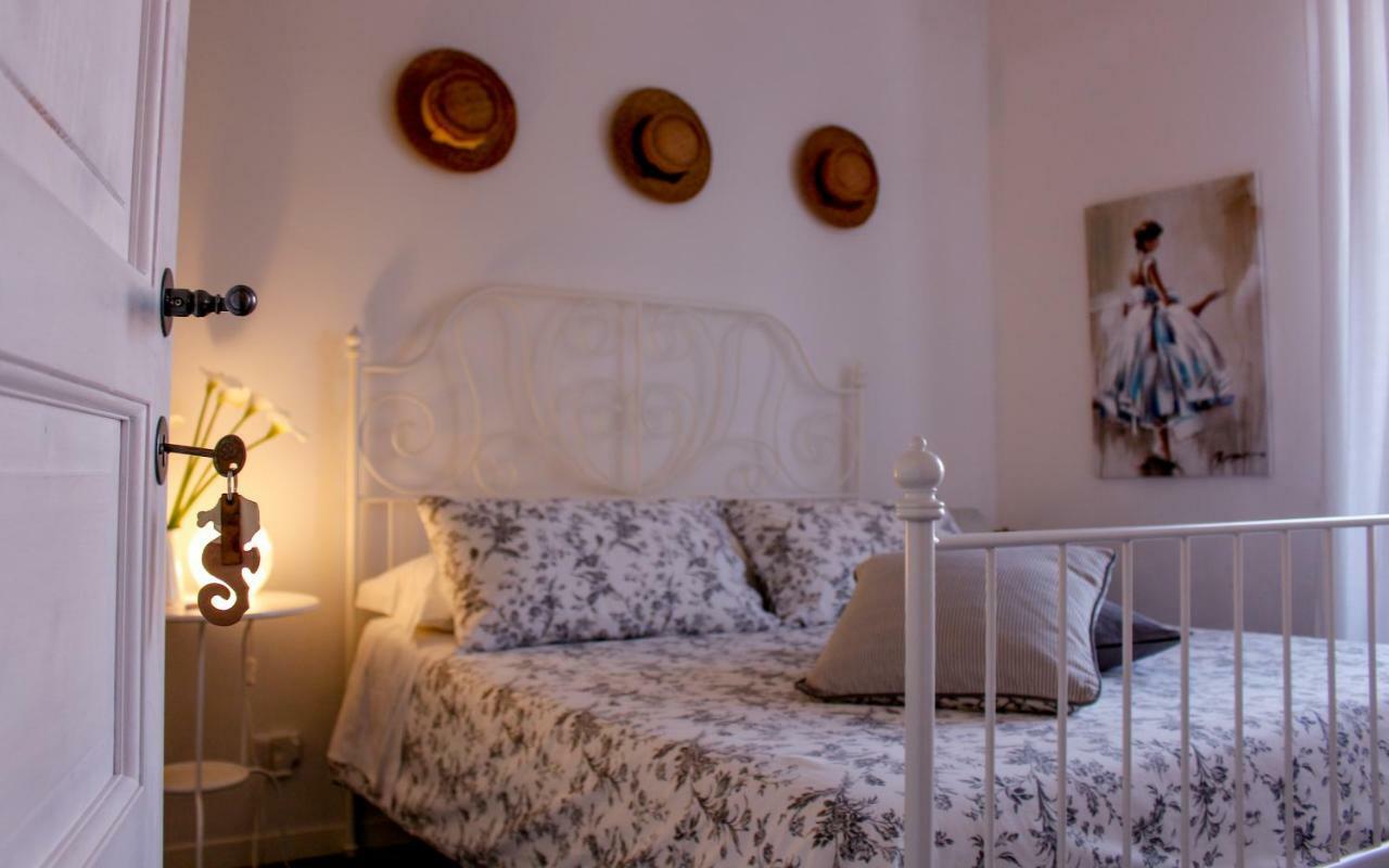 Azzurro B&B Чефалу Экстерьер фото